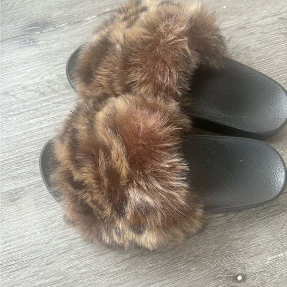 House slippers - Picture 6 of 8